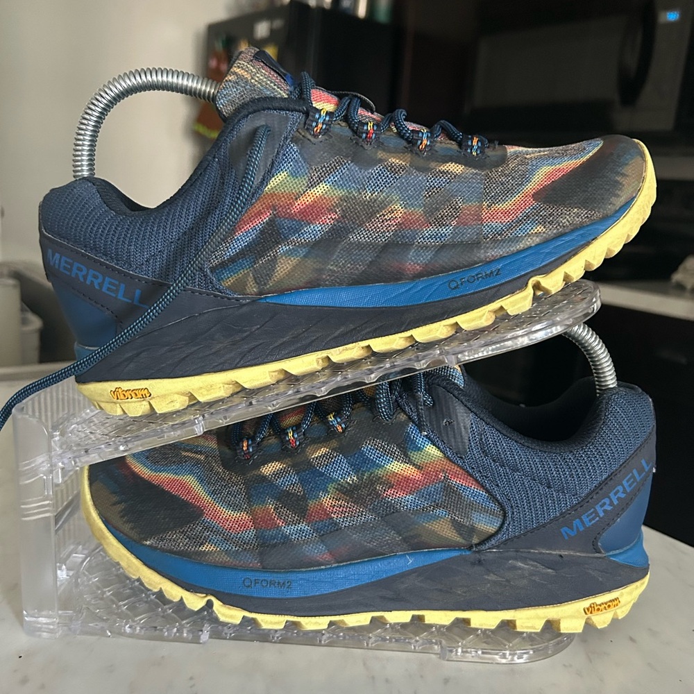 Merrell Multicolor Athletic Shoes with Yellow Soles